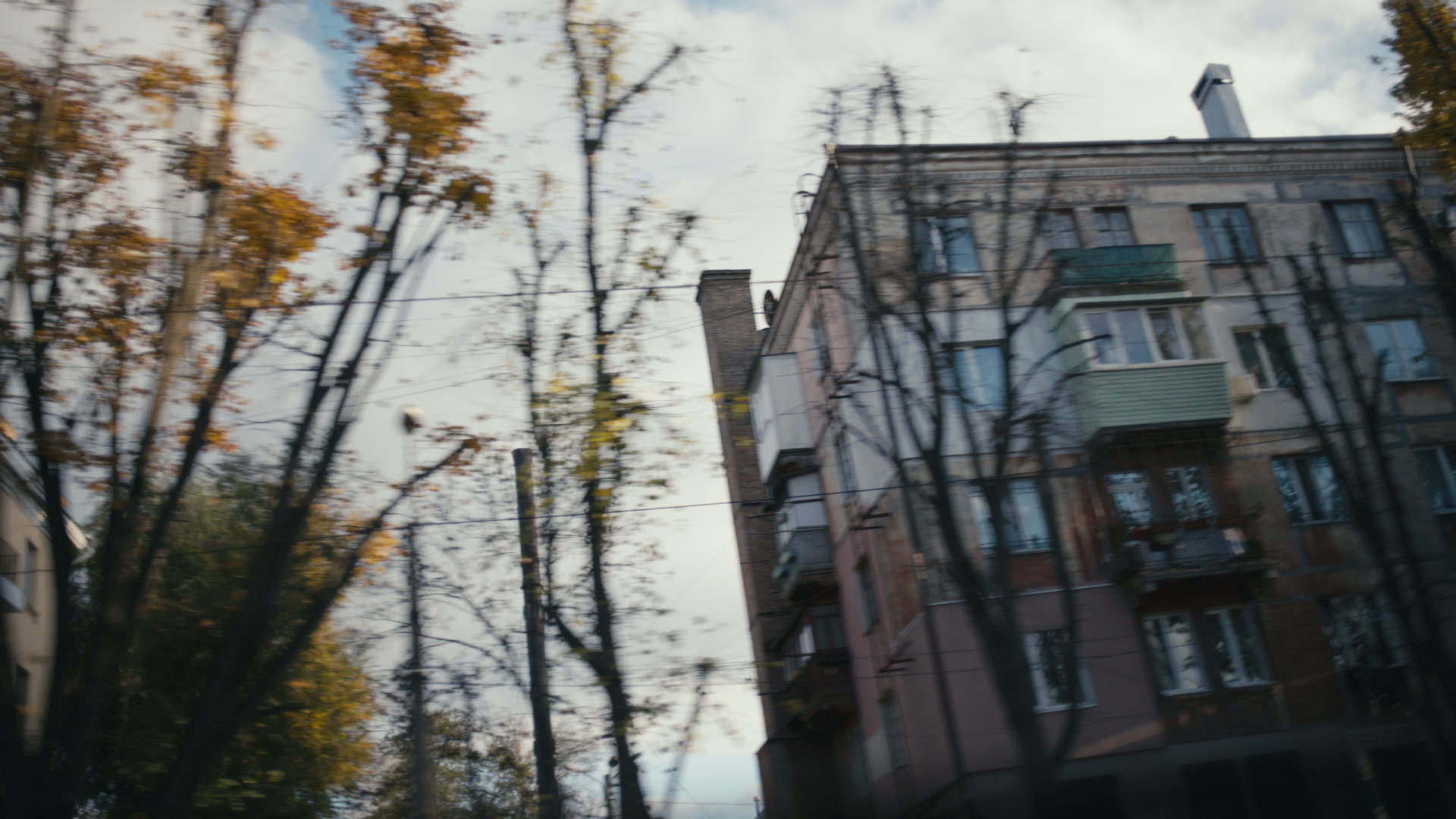 Keyframe: A040C041_2204211S