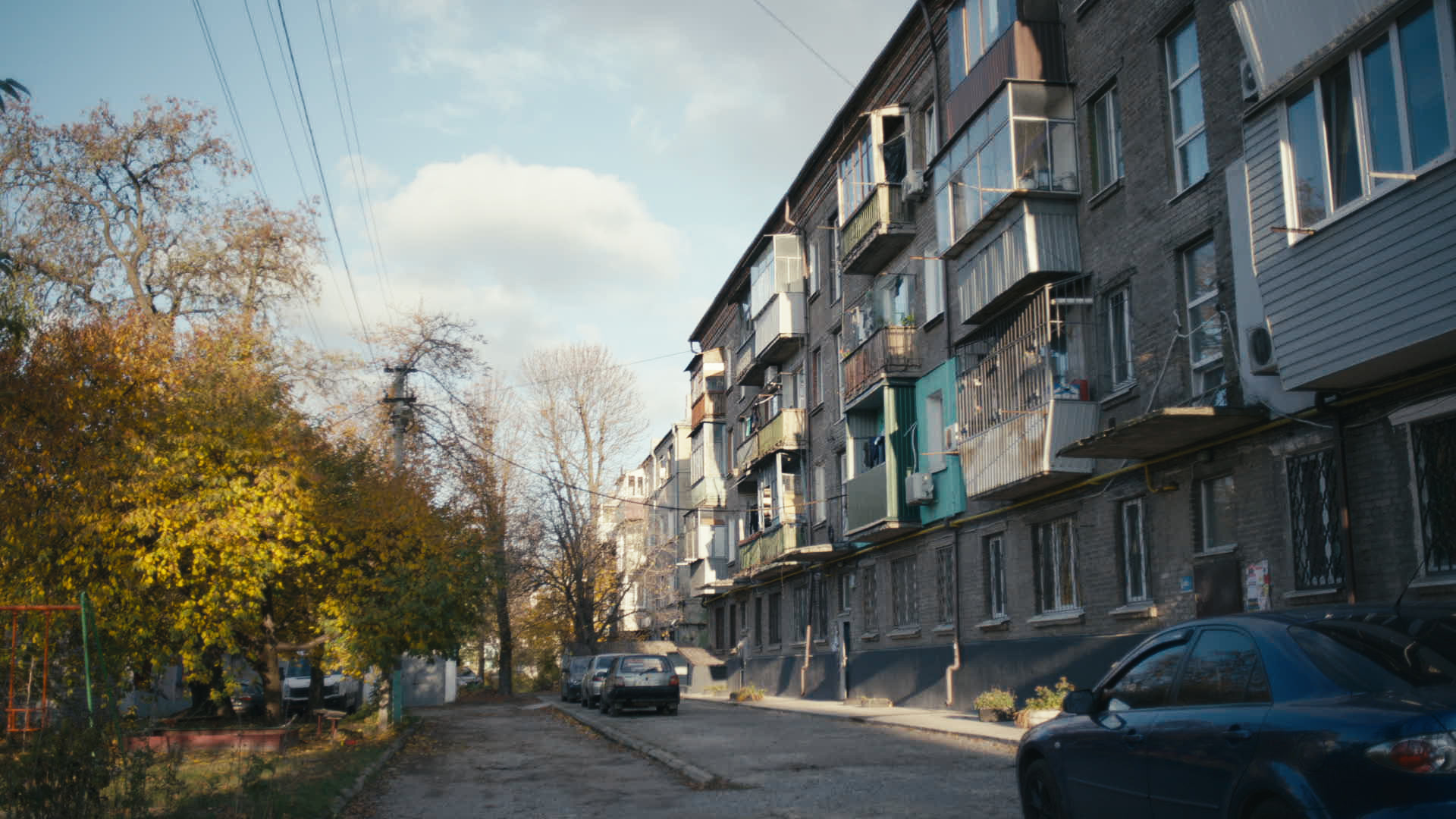 Keyframe: A040C043_220421VA