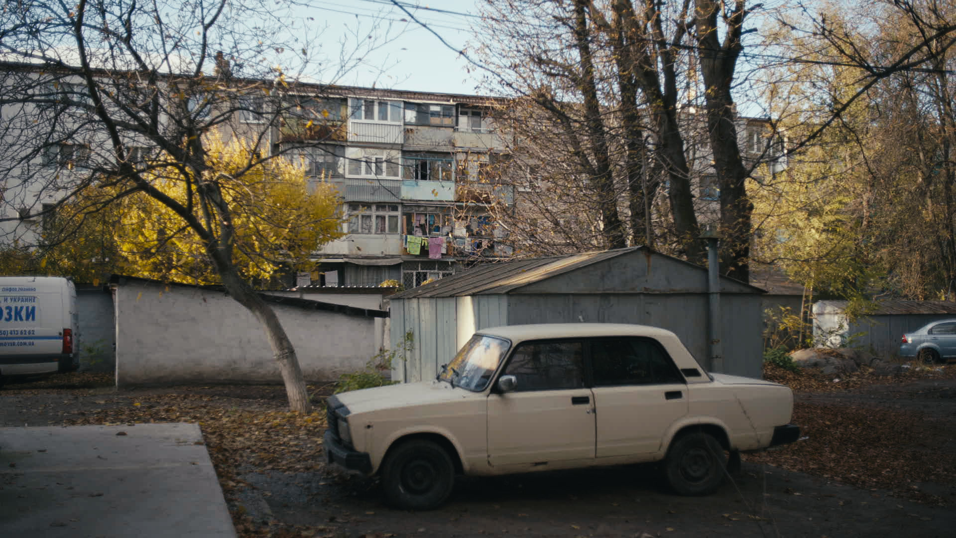 Keyframe: A040C046_2204212L