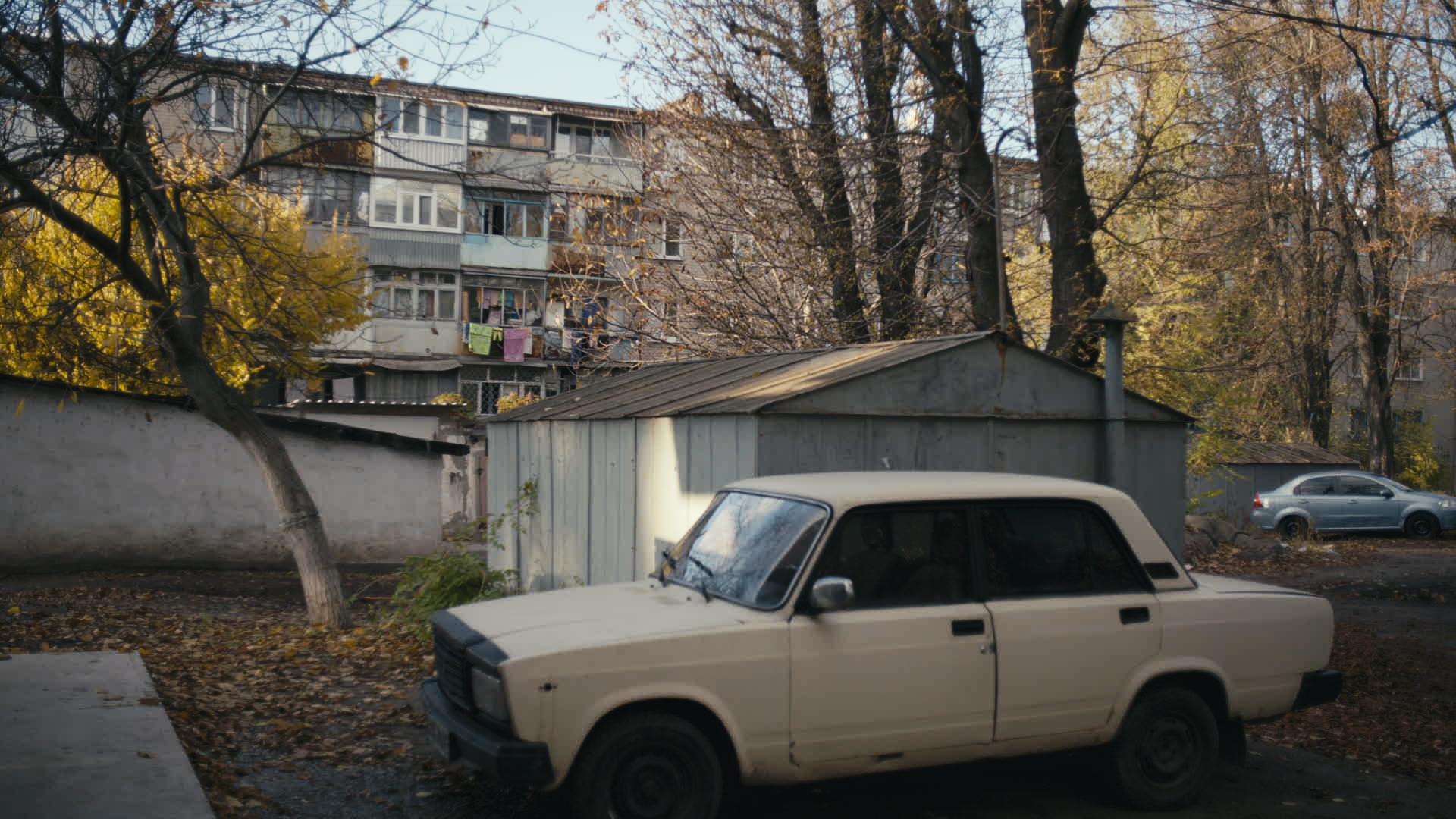 Keyframe: A040C047_220421VW