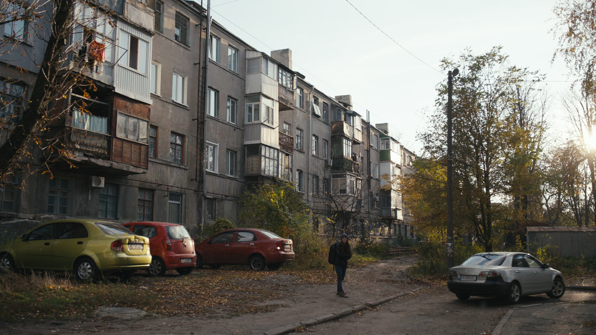 Keyframe: A040C053_220421JR