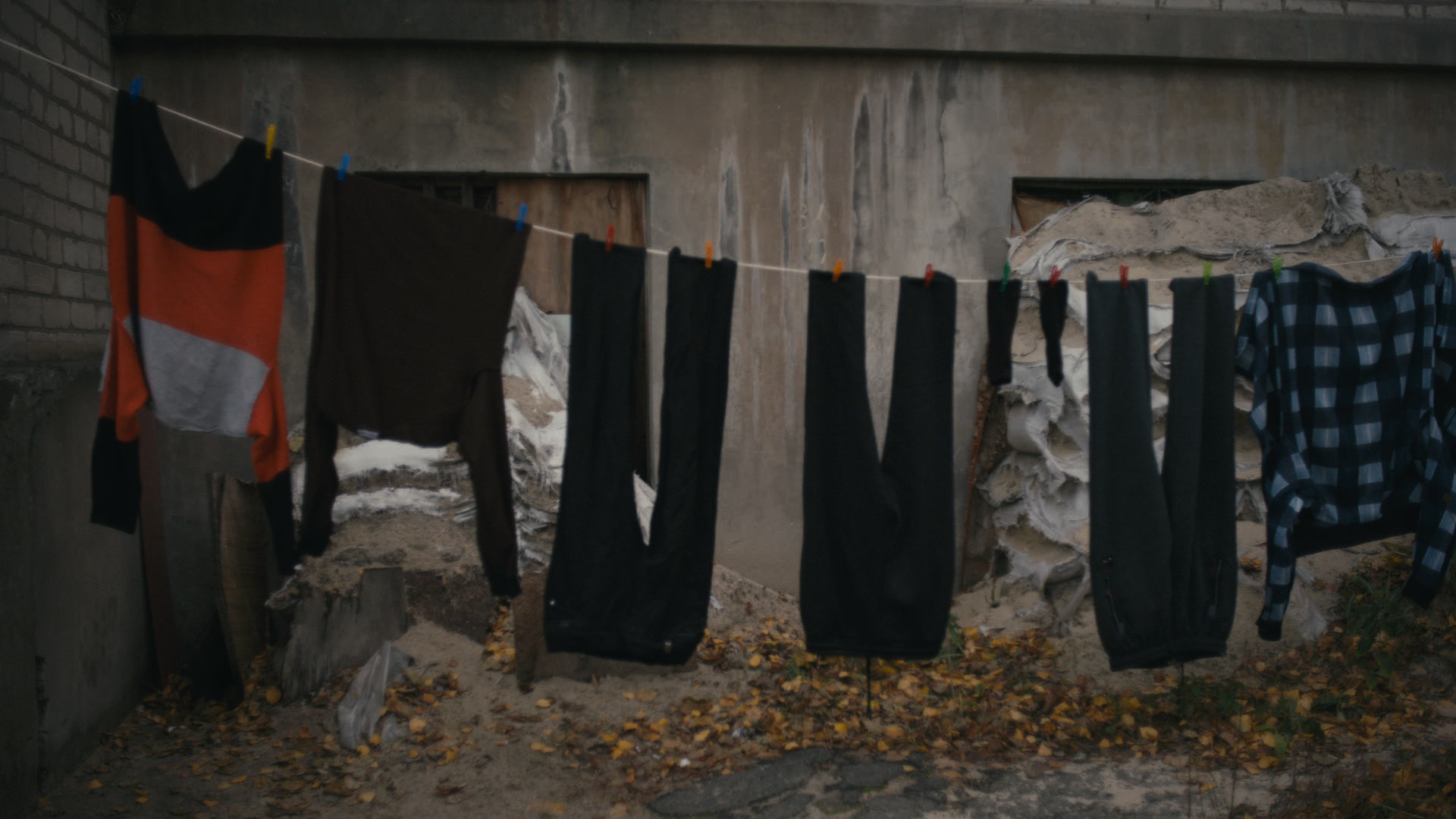 Keyframe: A040C057_22042139