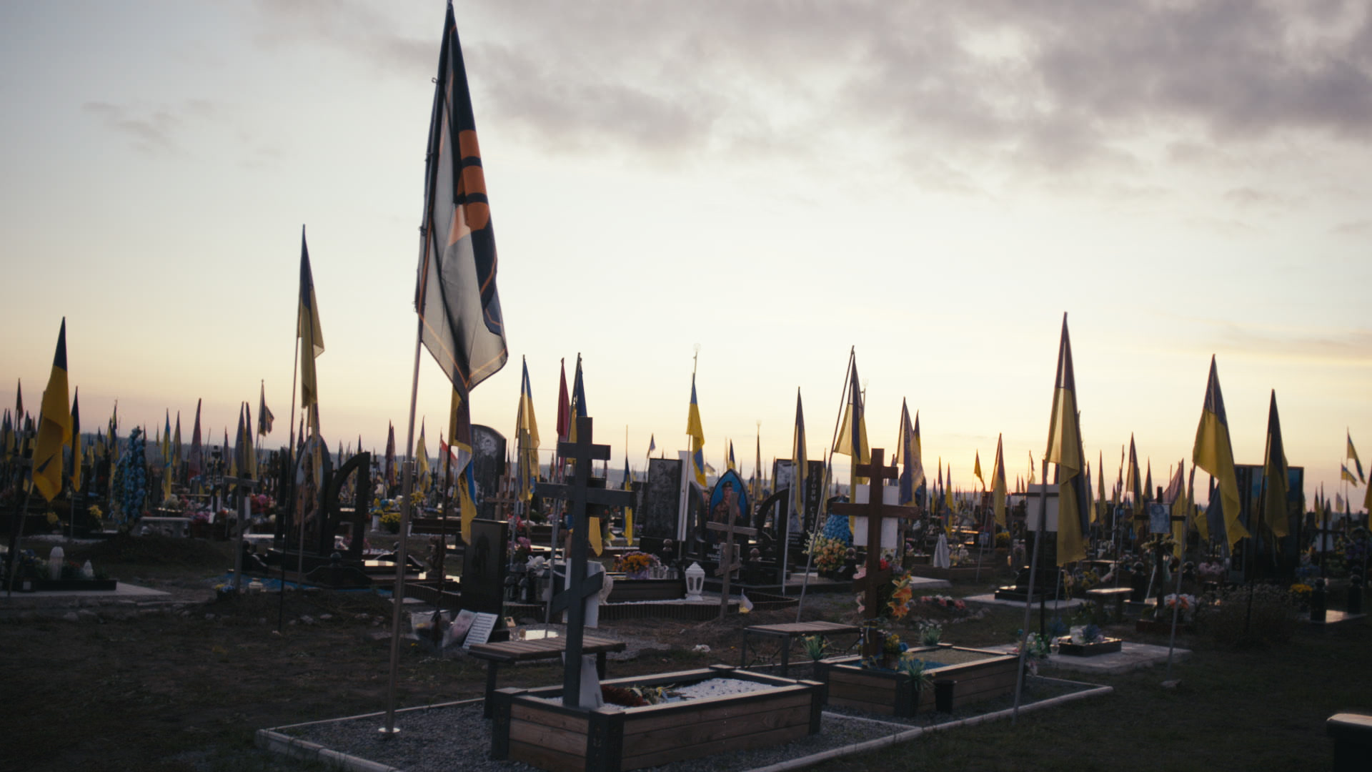 Keyframe: A040C095_220421SX