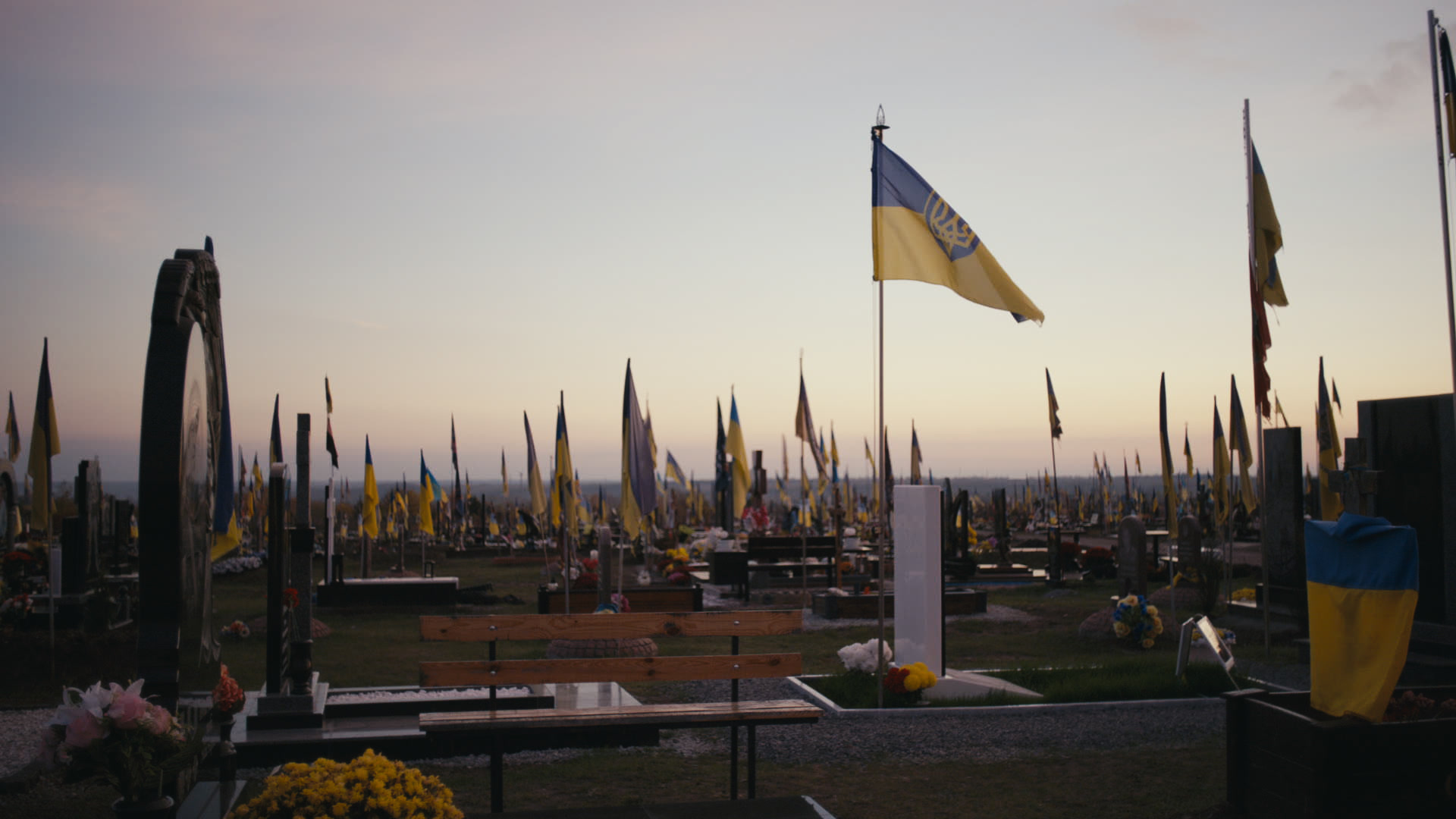 Keyframe: A040C098_2204219M