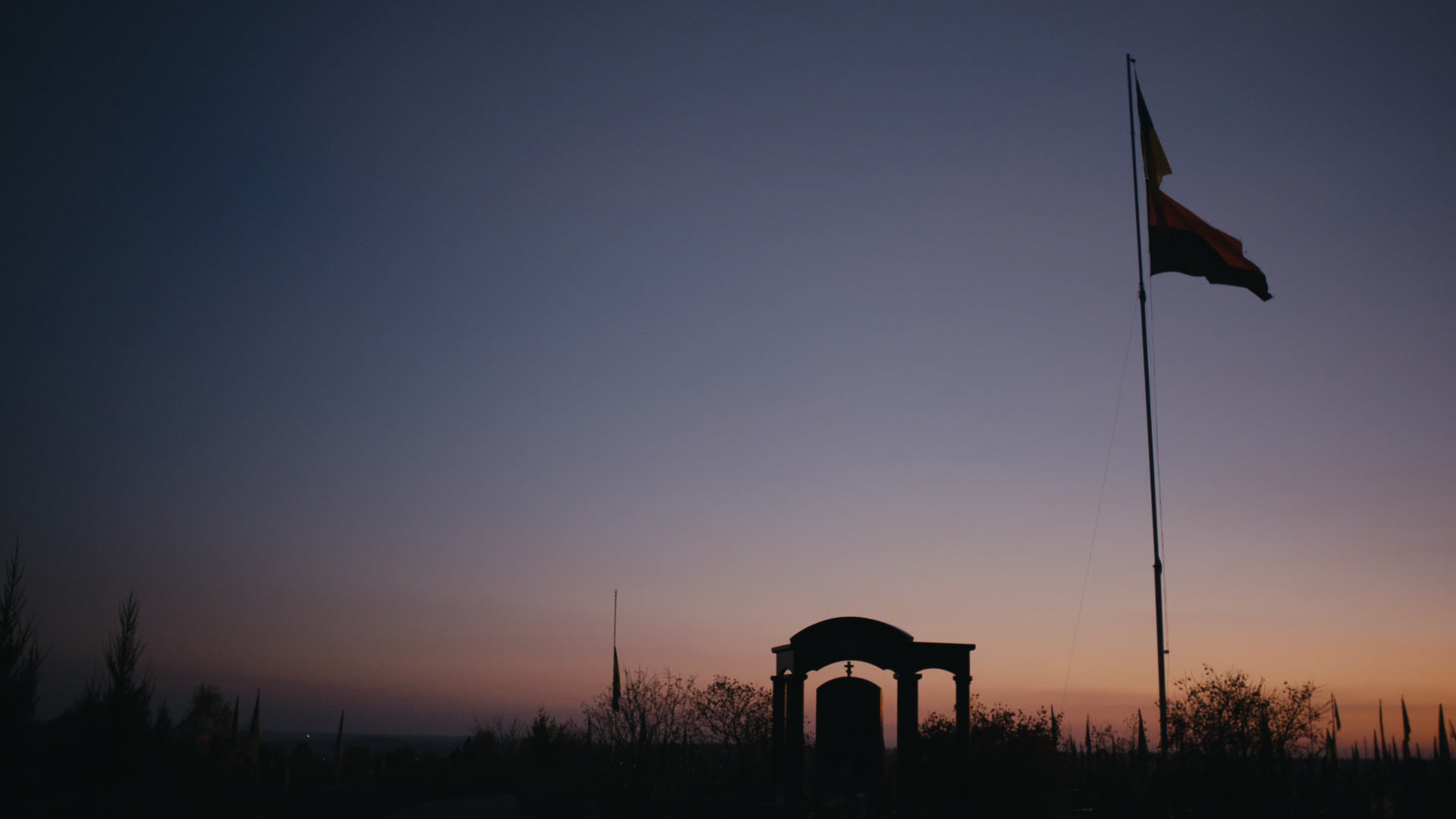 Keyframe: A040C115_220421Q6