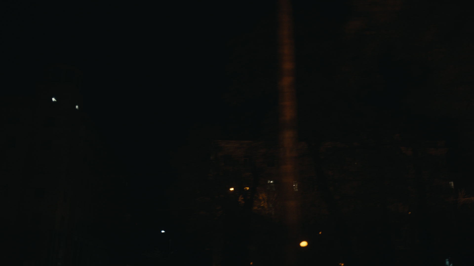 Keyframe: A040C130_220421FU