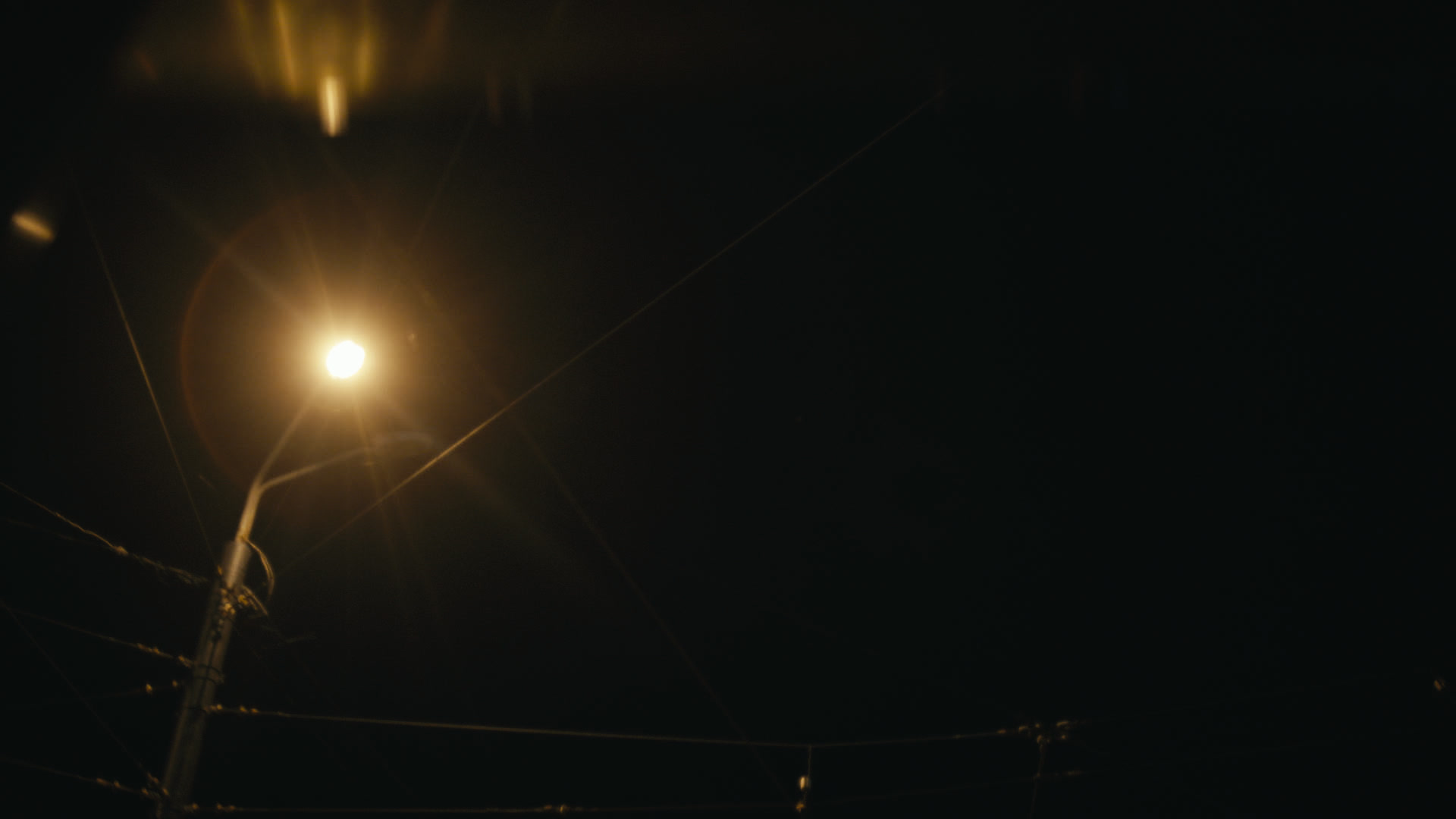 Keyframe: A040C131_22042156