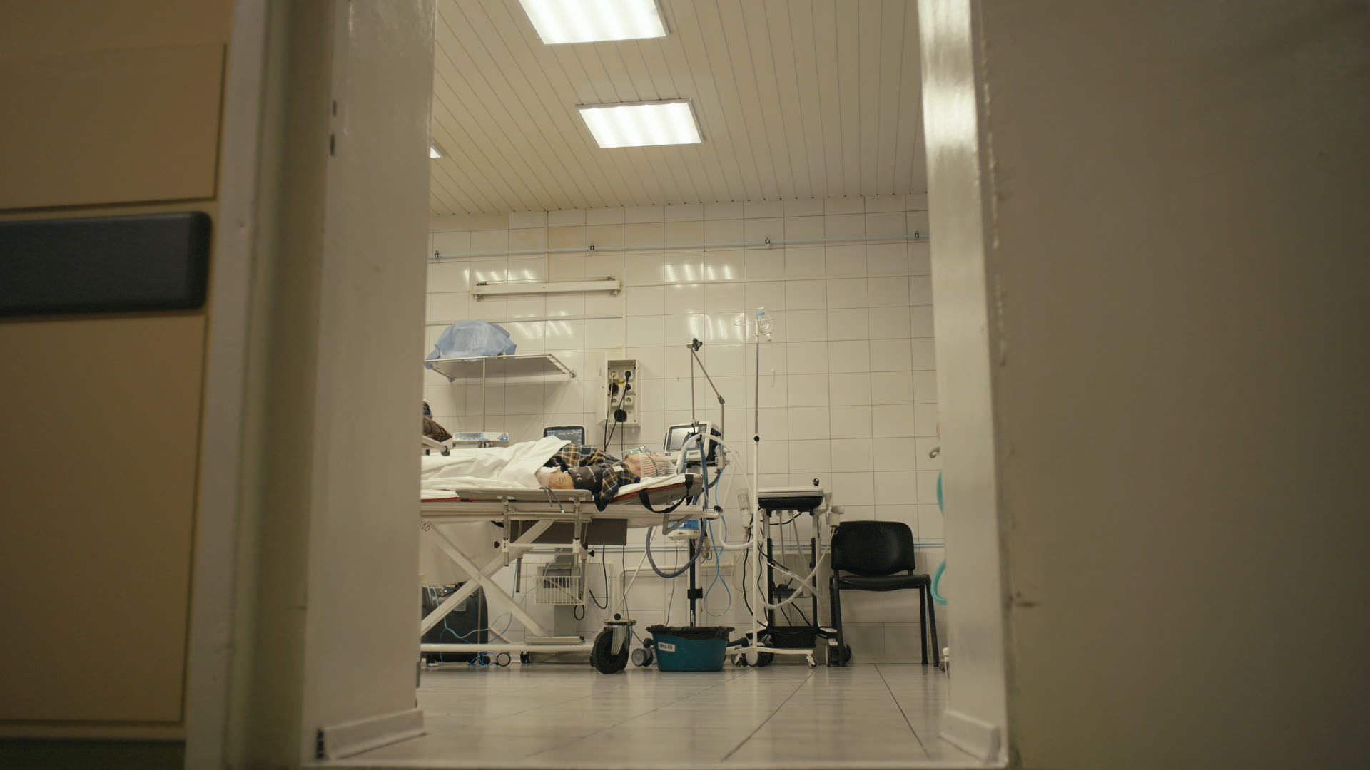 Keyframe: A045C026_220422DE