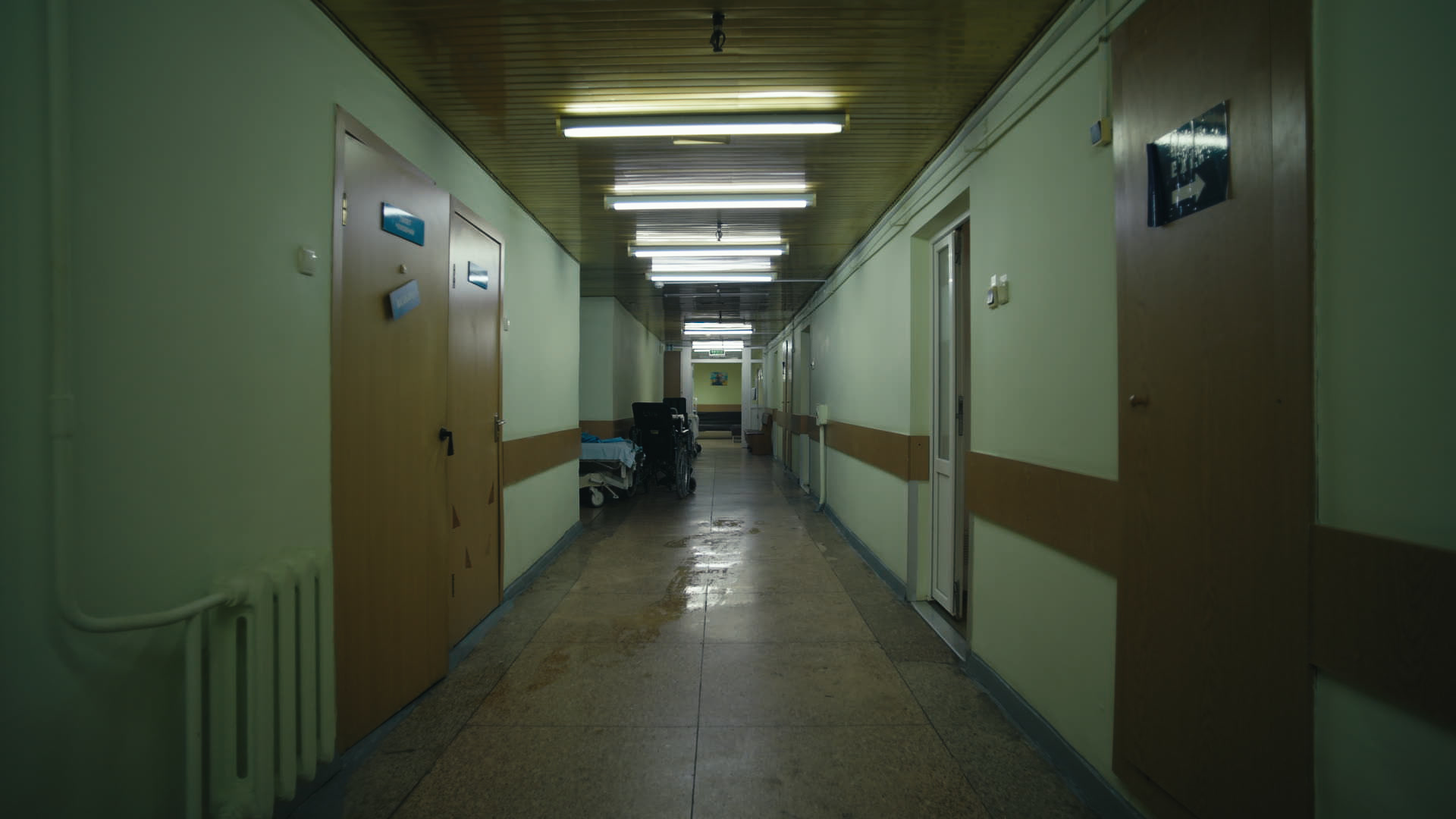 Keyframe: B004C0009_251024_D04K04