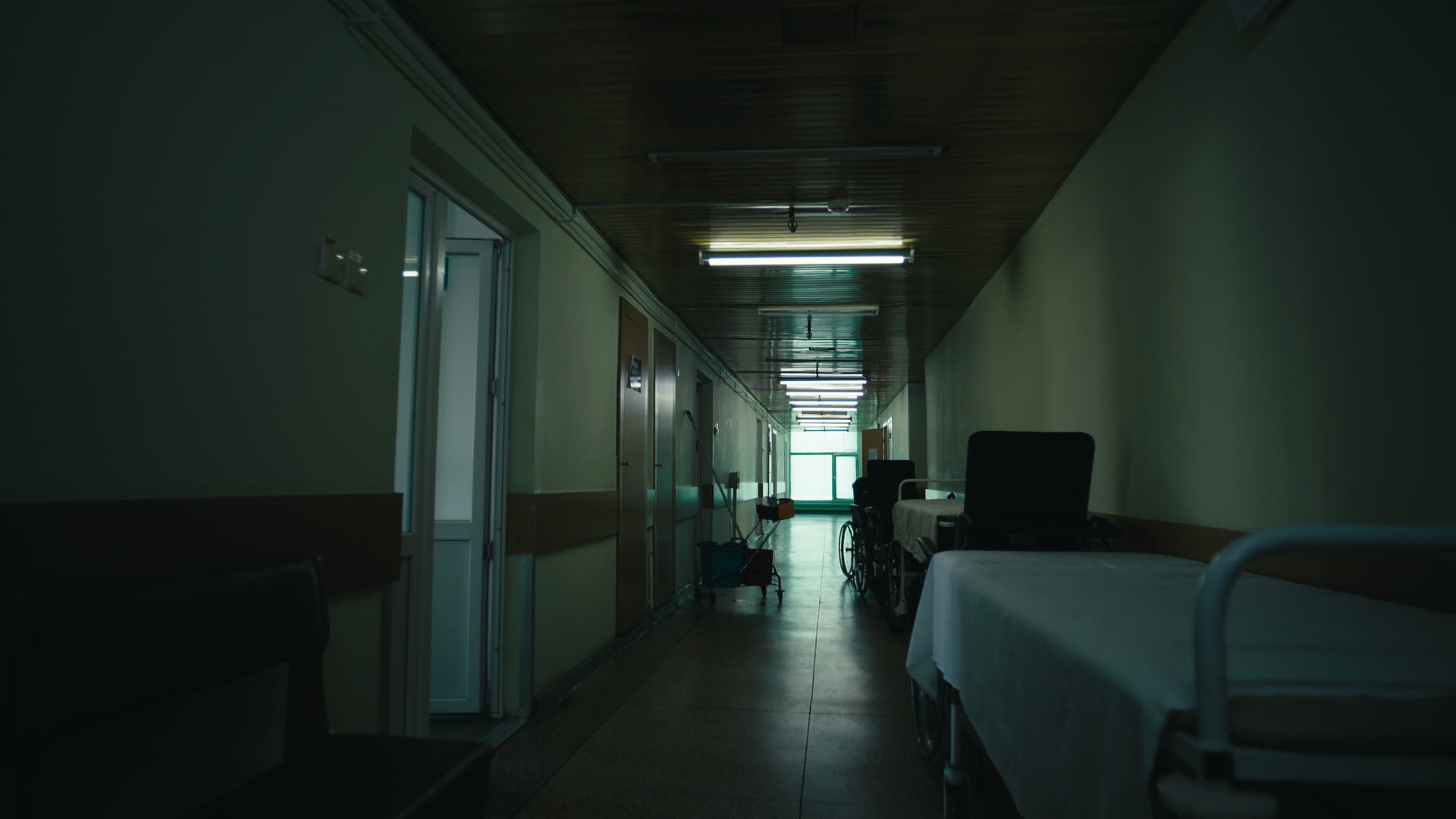 Keyframe: B005C0015_251025_D04K05