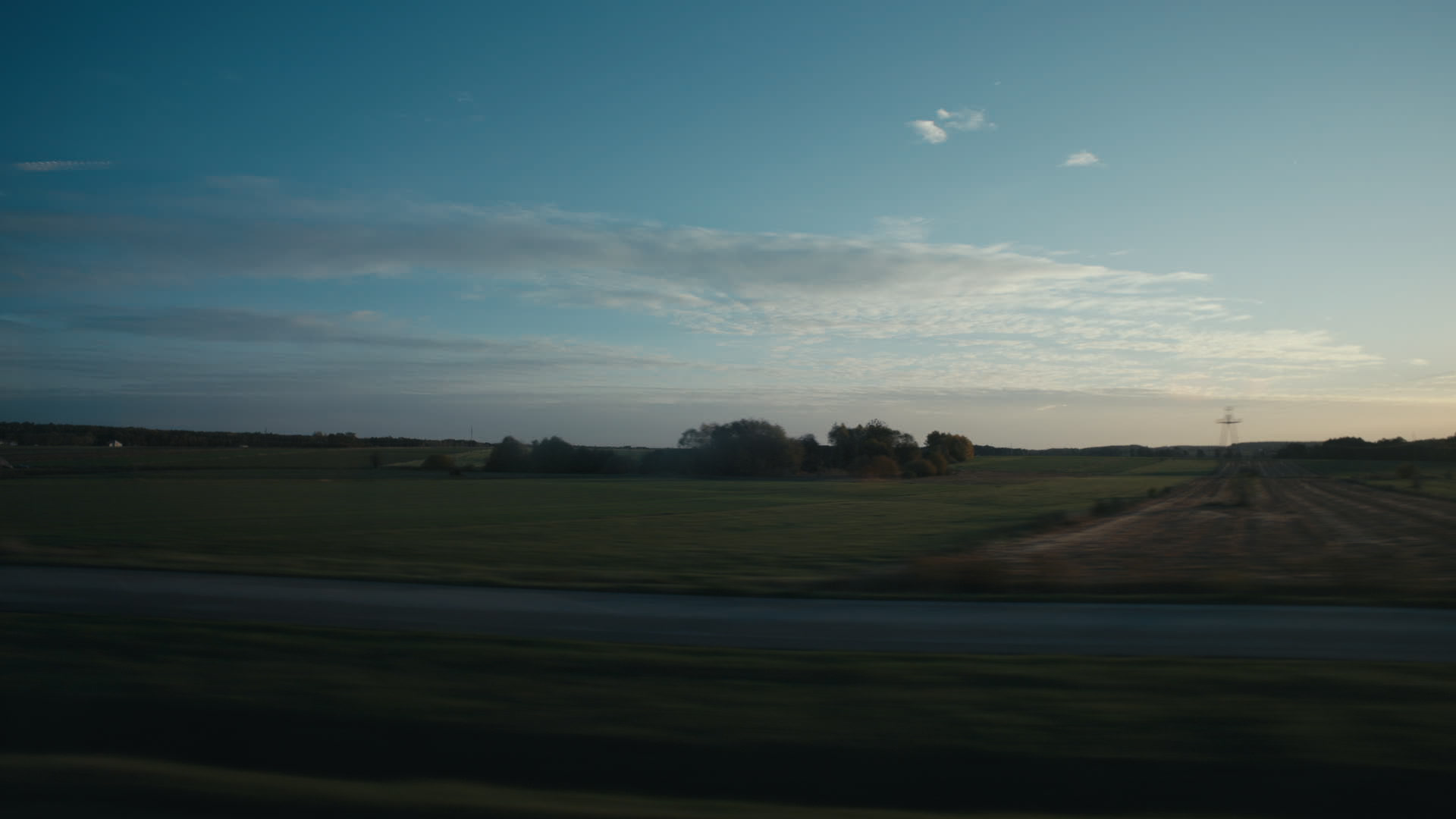 Keyframe: C001C012_2003183G