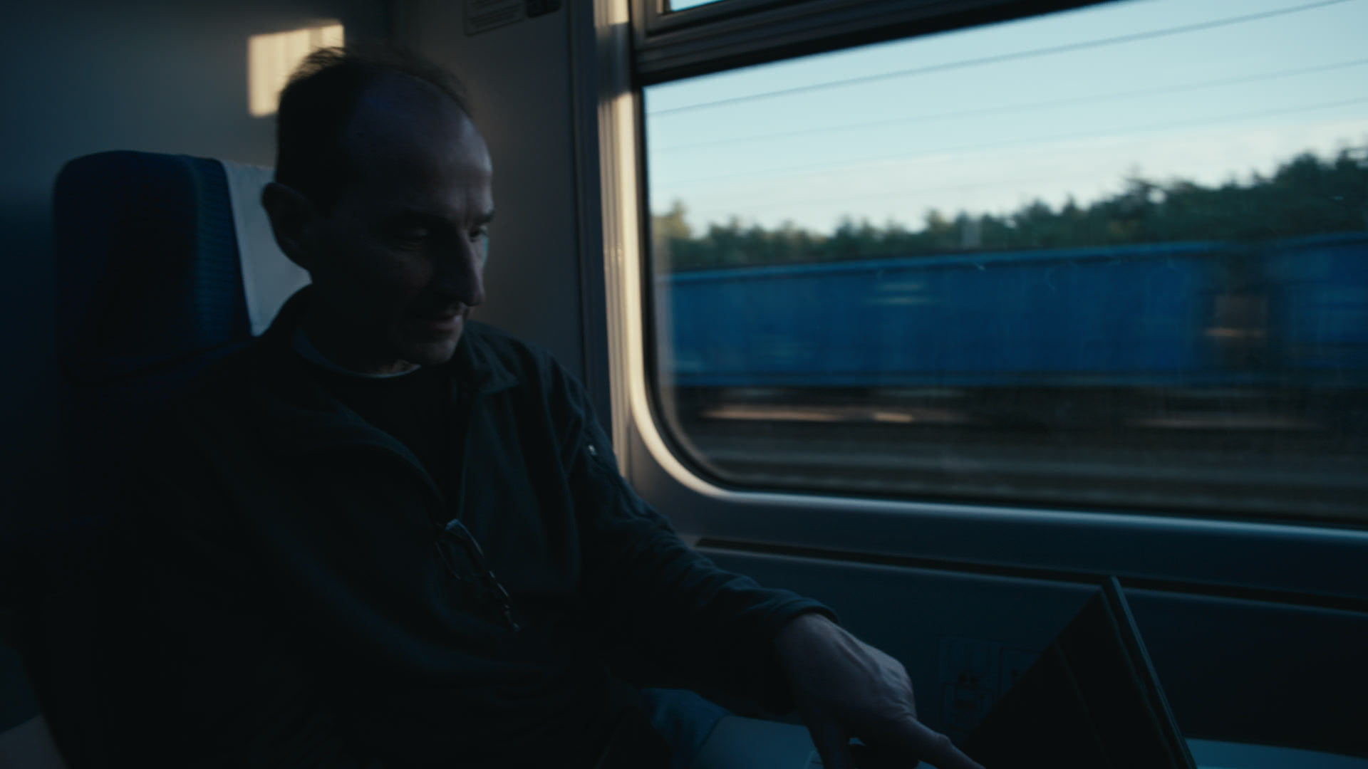 Keyframe: C001C027_200318OL