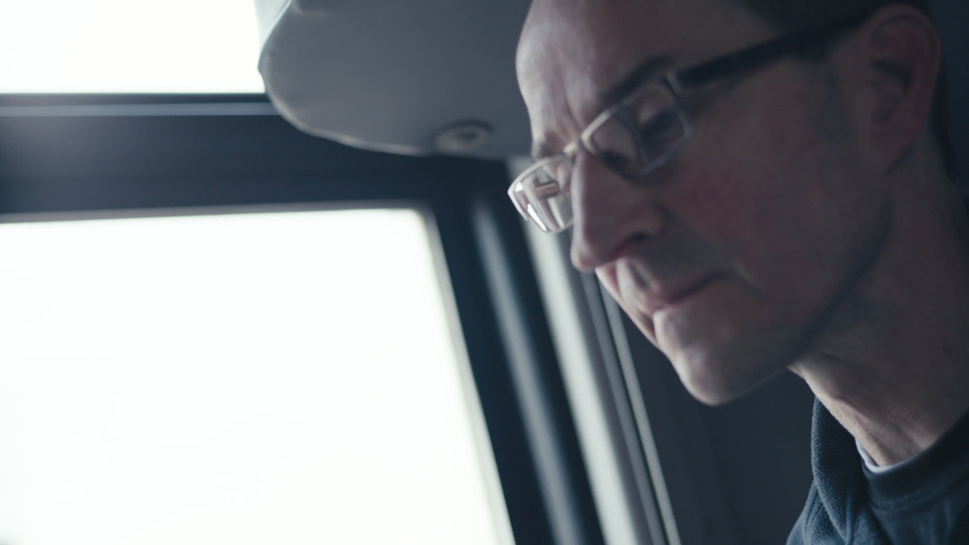 Keyframe: C002C002_200318GU