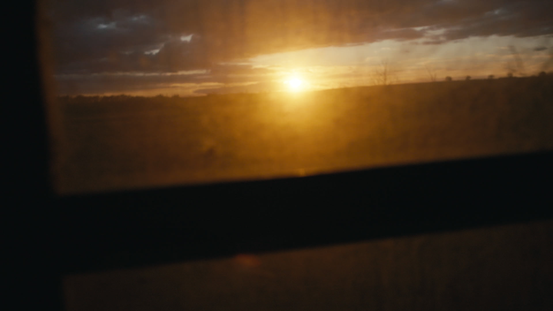 Keyframe: C002C008_200318X0