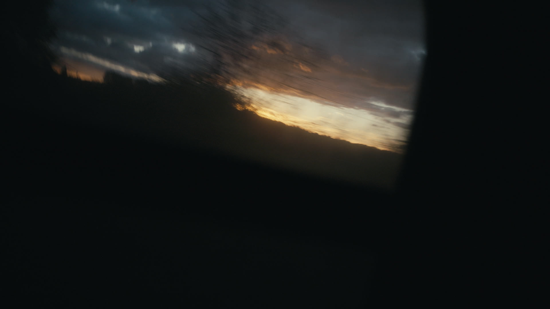 Keyframe: C002C009_2003185P