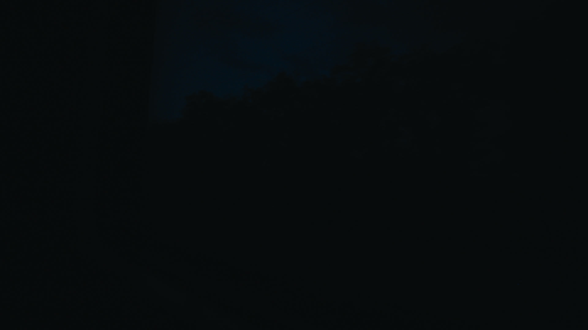 Keyframe: C003C005_2003192E