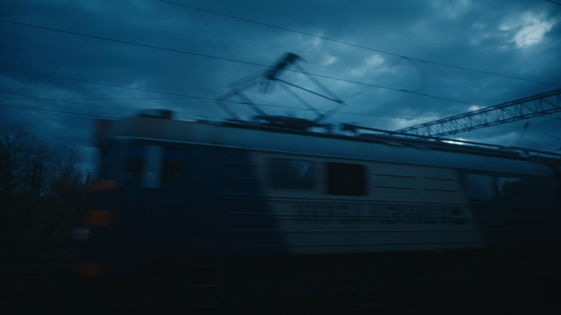 Keyframe: C003C013_200319QG