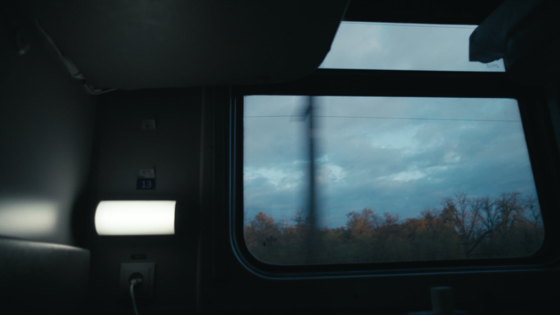 Keyframe: C003C017_2003197G