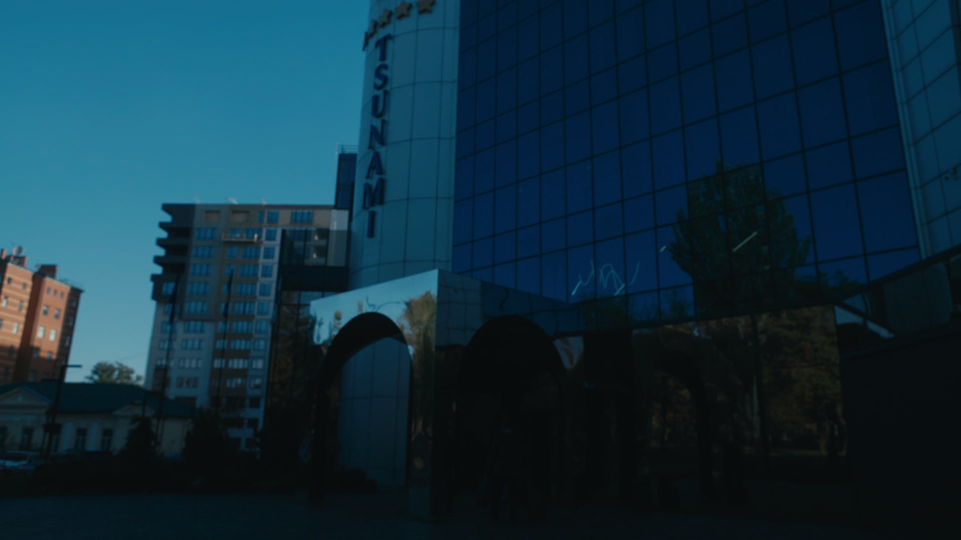 Keyframe: C003C026_20031953