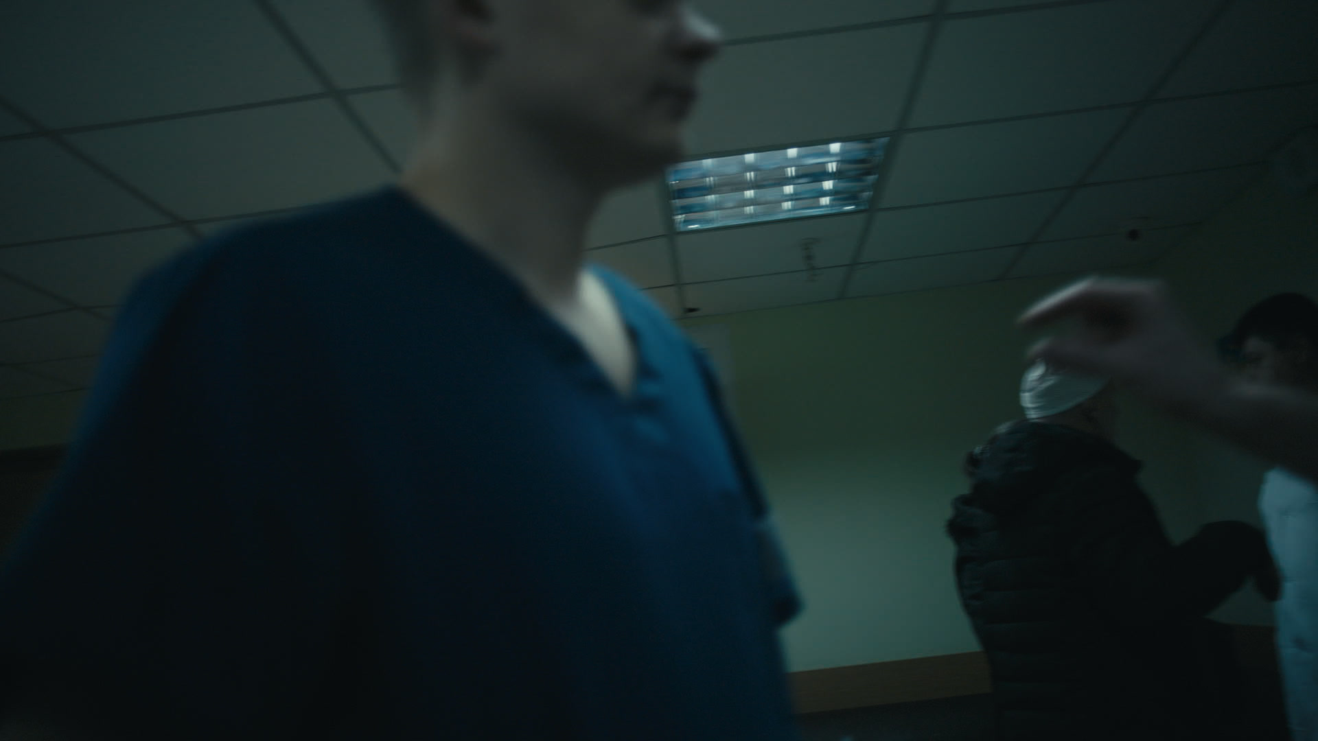 Keyframe: C004C004_200320QH