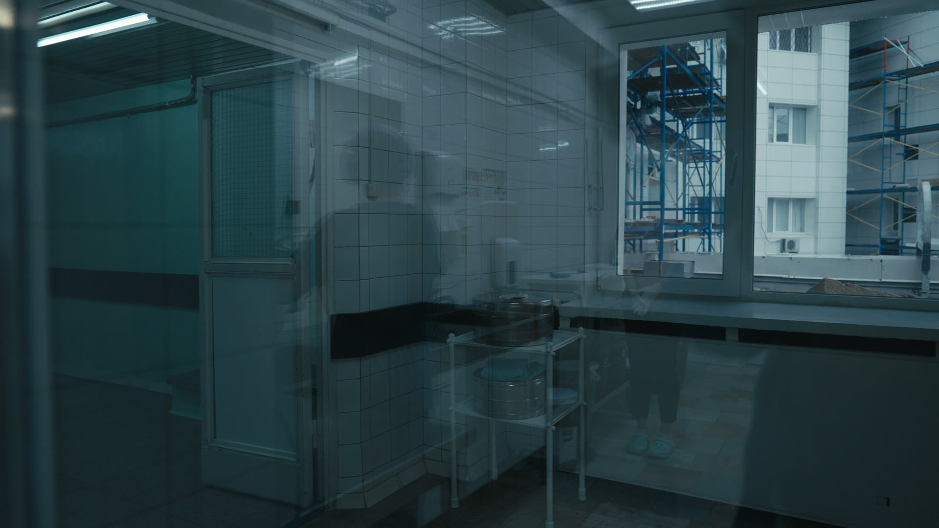 Keyframe: C005C004_20032051