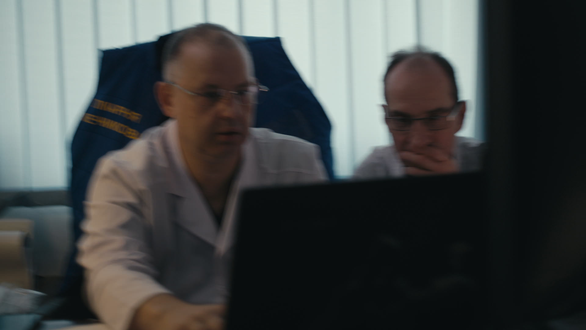 Keyframe: C006C002_200321ZW