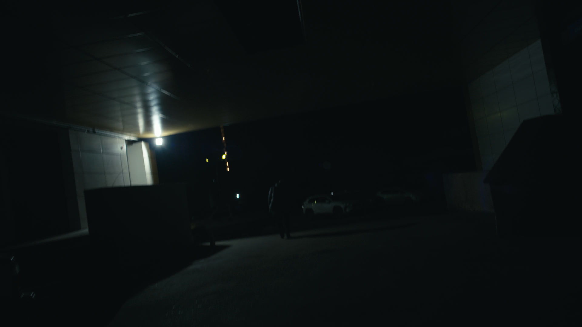 Keyframe: C009C002_200323GW