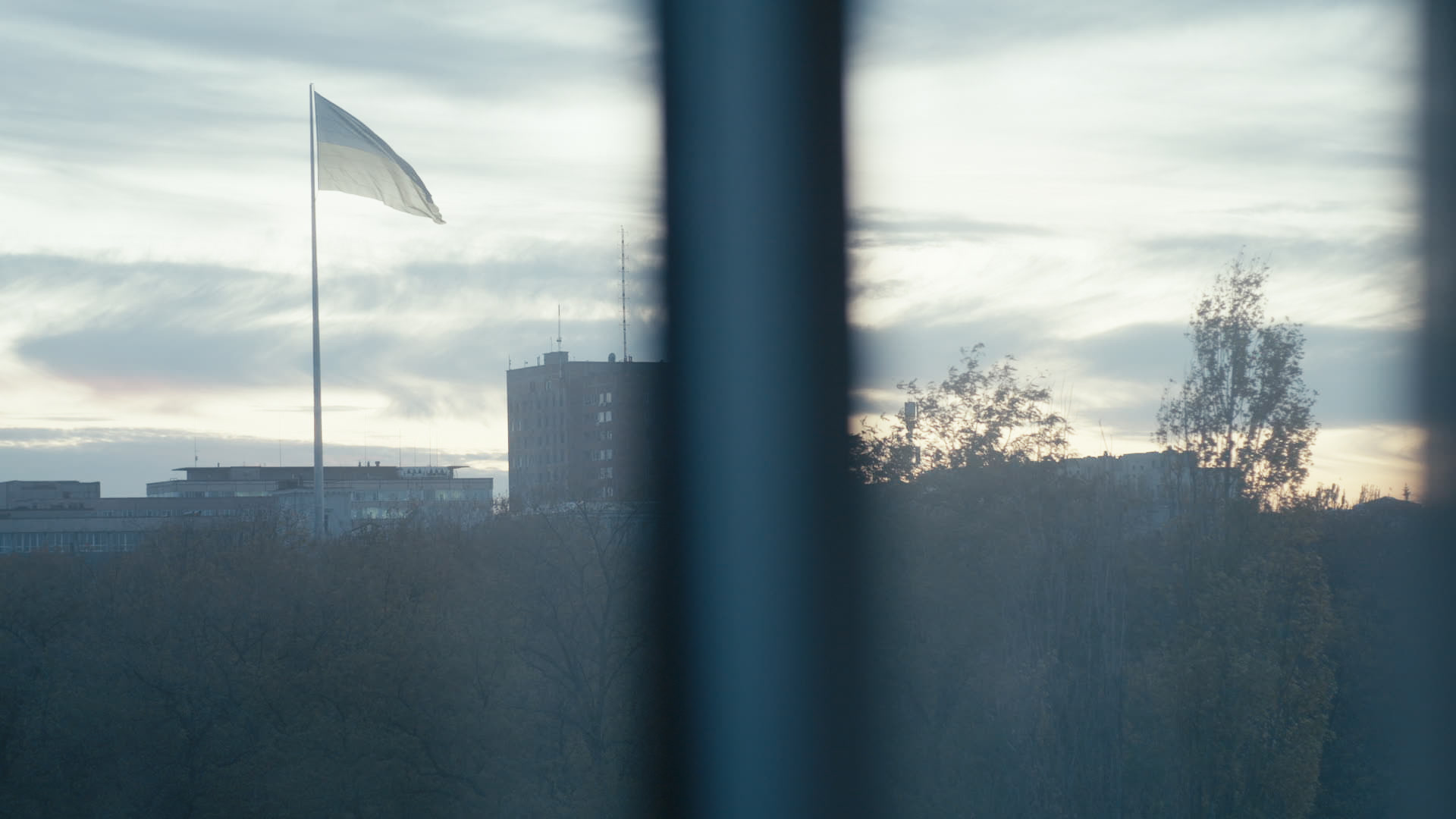 Keyframe: C013C022_200327SW